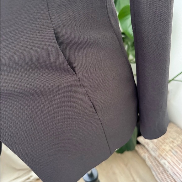 Aritizia Babaton Gray Keith Blazer, Babaton Open Front Gray Blazer Jacket - Picture 4 of 8